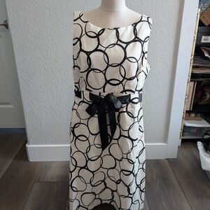 Jessica Howard Black and Cream Circle Pattern Midi Dress Size 16